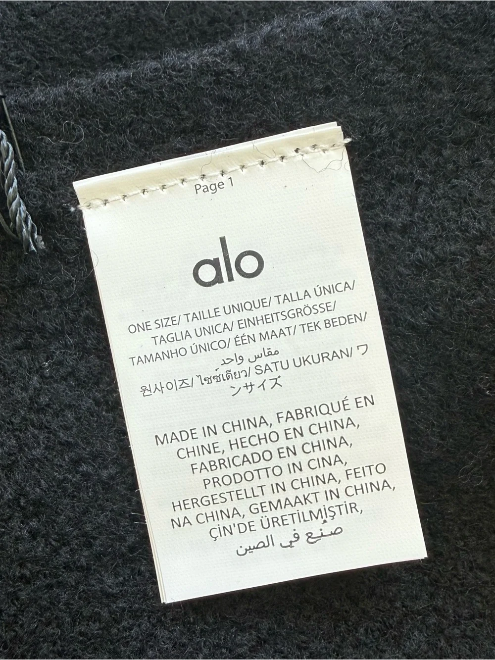 NWT!!! ALO Yoga women wool unisex scarf Retail 180$